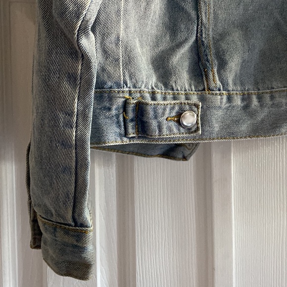 Jean jacket - Picture 6 of 7